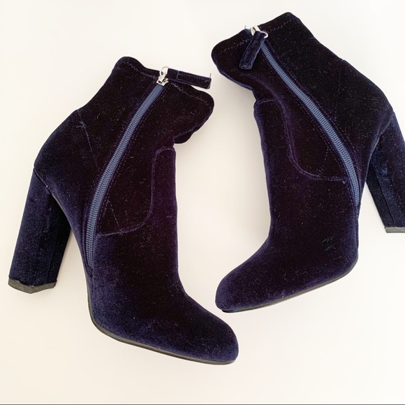 Steve Madden Edit Blue Velvet Ankle Zip Up Boots - Picture 4 of 8